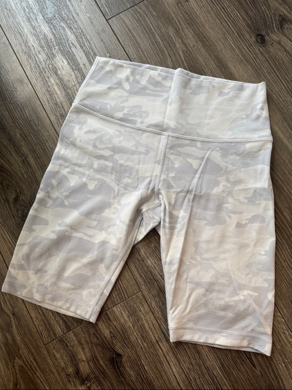 Lululemon White Camo Bike Shorts - High Waist Activewear